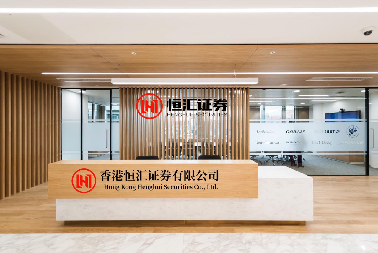 多多策略 【橙子AI智能英语】--从错误到精通：Not only...but also...的正确打开方式_she_likes_句子